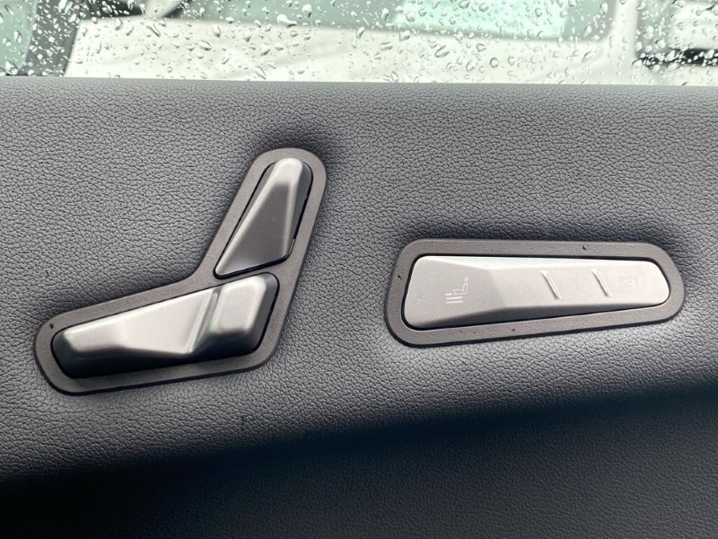 2026 (75) BMW iX 300kW xDrive45 M Sport 101kWh 5dr Auto 5026326