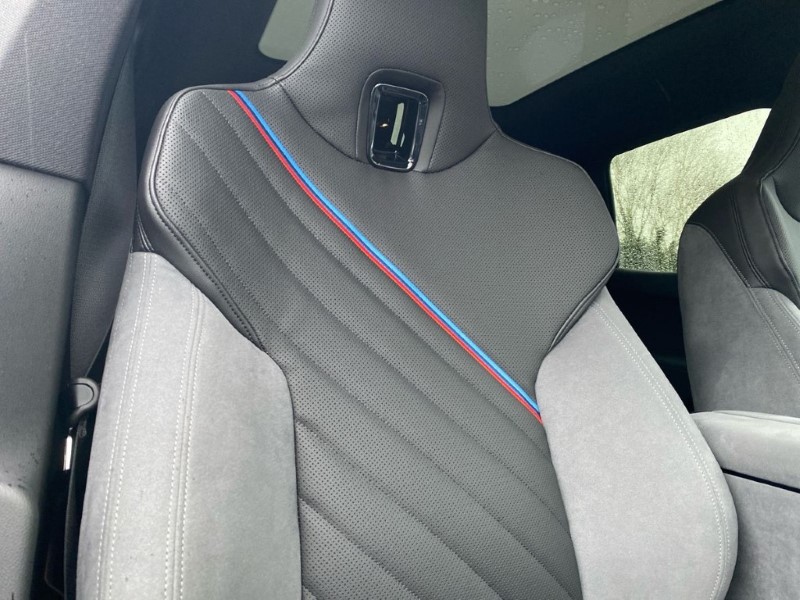 2026 (75) BMW iX 300kW xDrive45 M Sport 101kWh 5dr Auto 5026328