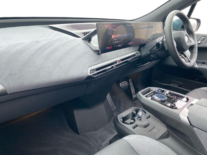 2026 (75) BMW iX 300kW xDrive45 M Sport 101kWh 5dr Auto 5026310