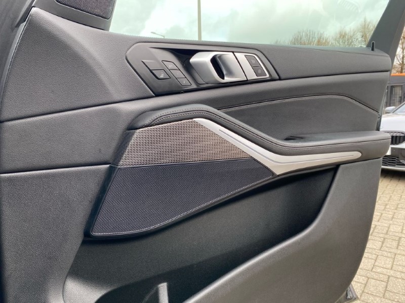 2022 (22) BMW X5 xDrive30d MHT M Sport 5dr Auto 5099727