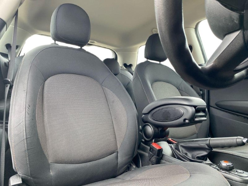 2019 (19) MINI HATCHBACK 1.5 Cooper Classic II 3dr Auto 5053583