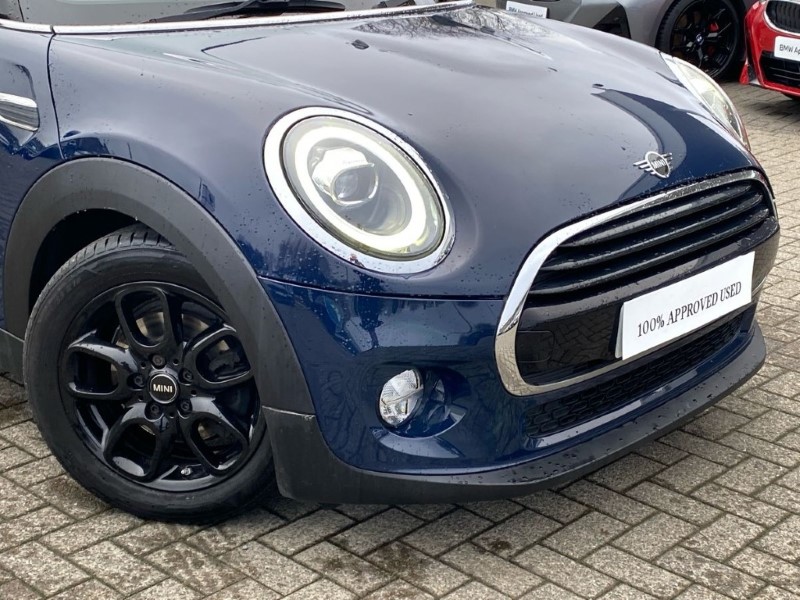 2019 (19) MINI HATCHBACK 1.5 Cooper Classic II 3dr Auto 5053607