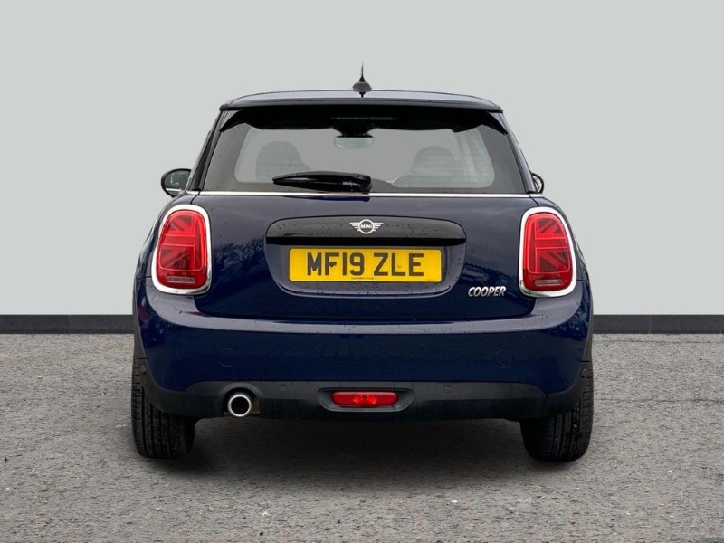 2019 (19) MINI HATCHBACK 1.5 Cooper Classic II 3dr Auto 5053587