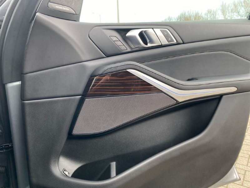 2025 (75) BMW X5 xDrive50e M Sport 5dr Auto [Tech/Pro Pack] 5117981