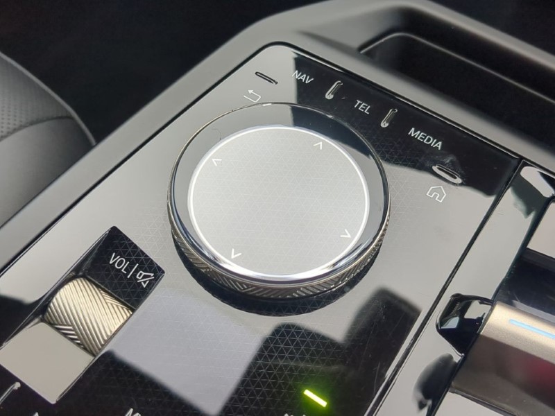 2021 (71) BMW iX 240kW xDrive40 M Sport 76.6kWh 5dr Auto 5051114