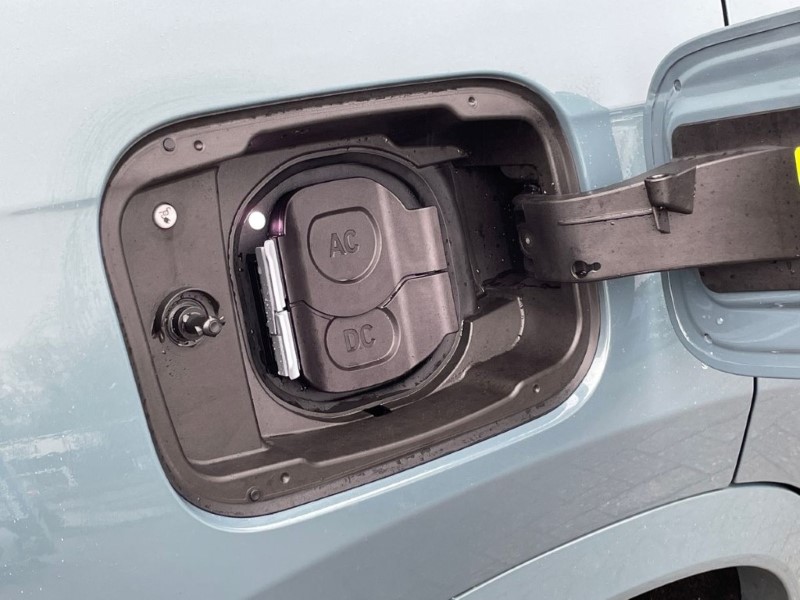 2026 (75) BMW iX1 150kW eDrive20 Shadow Edition 65kWh 5dr Auto 5091975