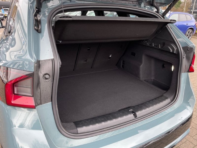 2026 (75) BMW iX1 150kW eDrive20 Shadow Edition 65kWh 5dr Auto 5091961