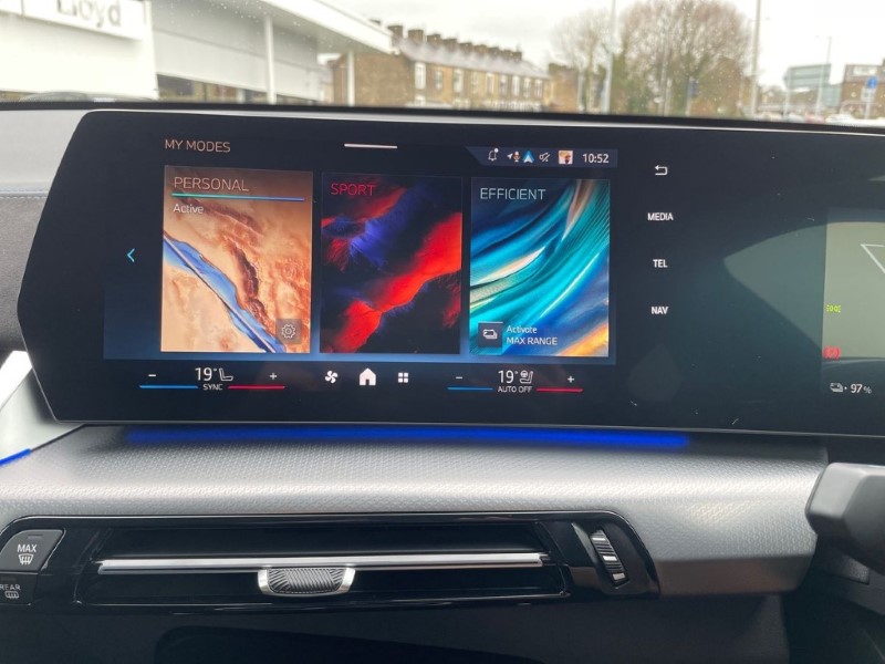 2026 (75) BMW iX1 150kW eDrive20 Shadow Edition 65kWh 5dr Auto 5091955