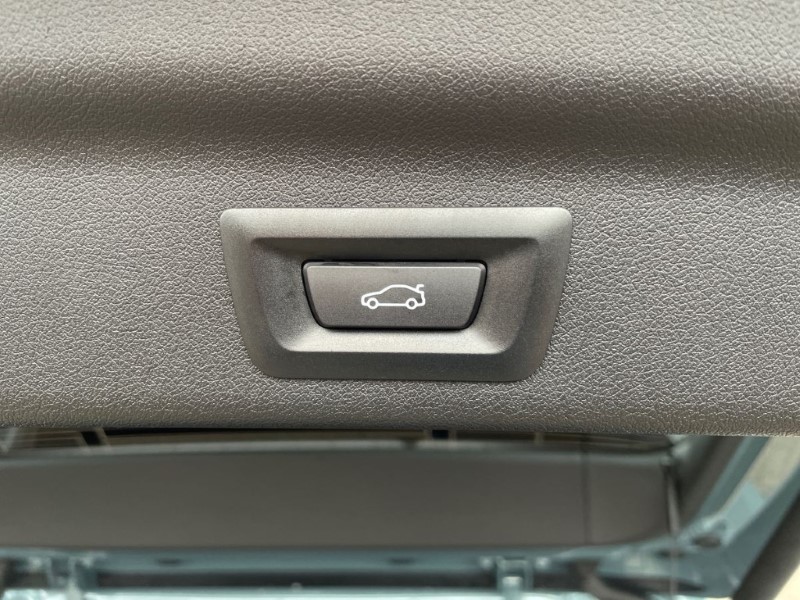 2026 (75) BMW iX1 150kW eDrive20 Shadow Edition 65kWh 5dr Auto 5091962