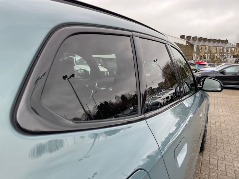 2026 (75) BMW iX1 150kW eDrive20 Shadow Edition 65kWh 5dr Auto 5091973