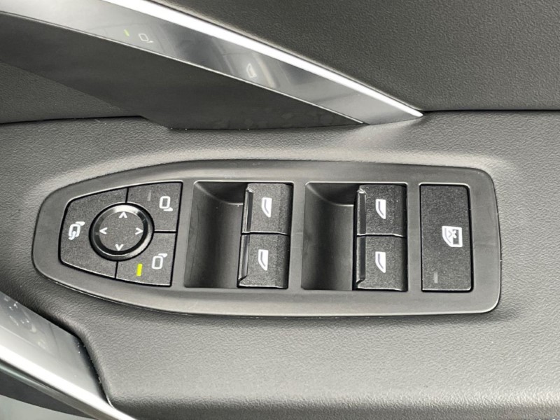 2026 (75) BMW iX1 150kW eDrive20 Shadow Edition 65kWh 5dr Auto 5091947