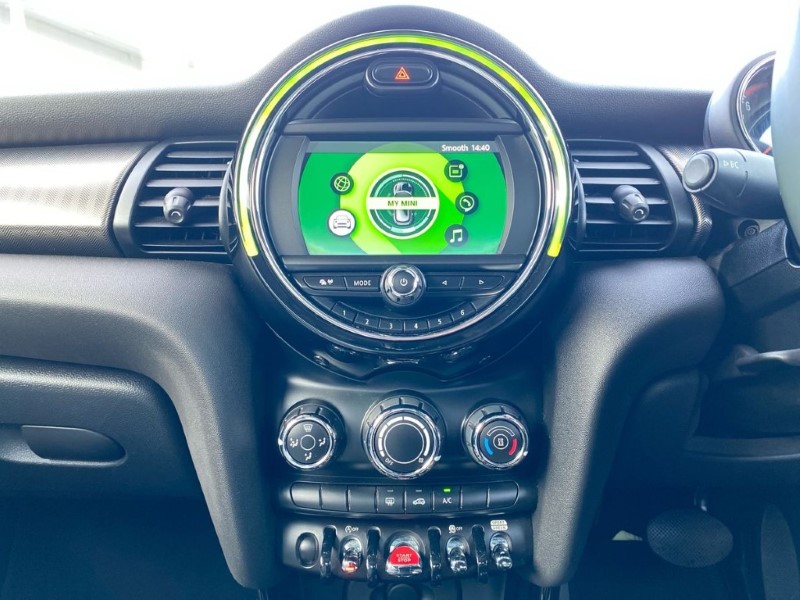 2019 (69) MINI HATCHBACK 1.5 Cooper Exclusive II 5dr Auto 5061714