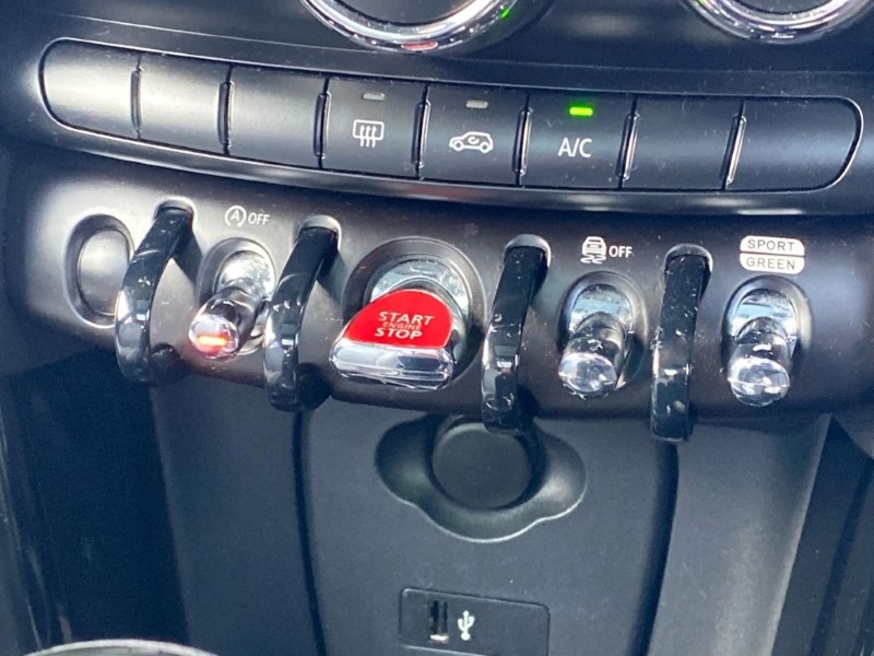 2019 (69) MINI HATCHBACK 1.5 Cooper Exclusive II 5dr Auto 5061707