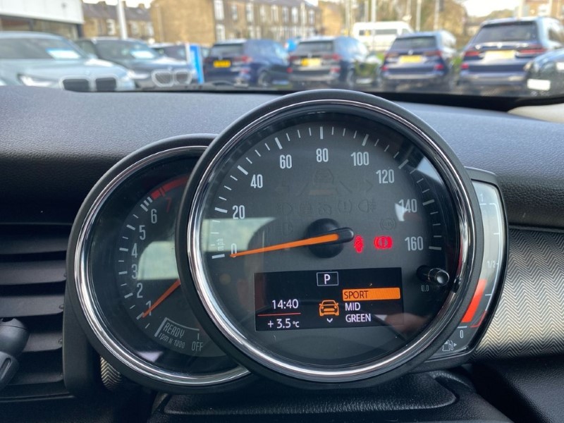 2019 (69) MINI HATCHBACK 1.5 Cooper Exclusive II 5dr Auto 5061717