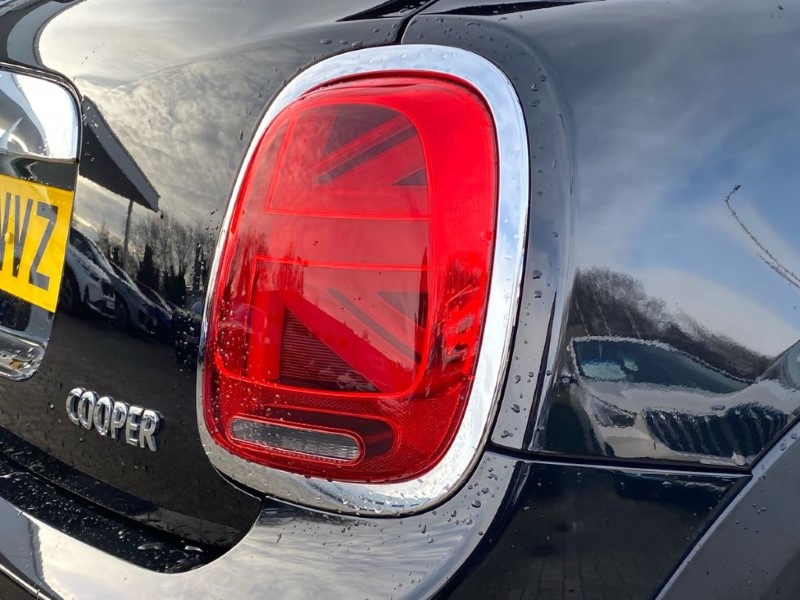 2019 (69) MINI HATCHBACK 1.5 Cooper Exclusive II 5dr Auto 5061731