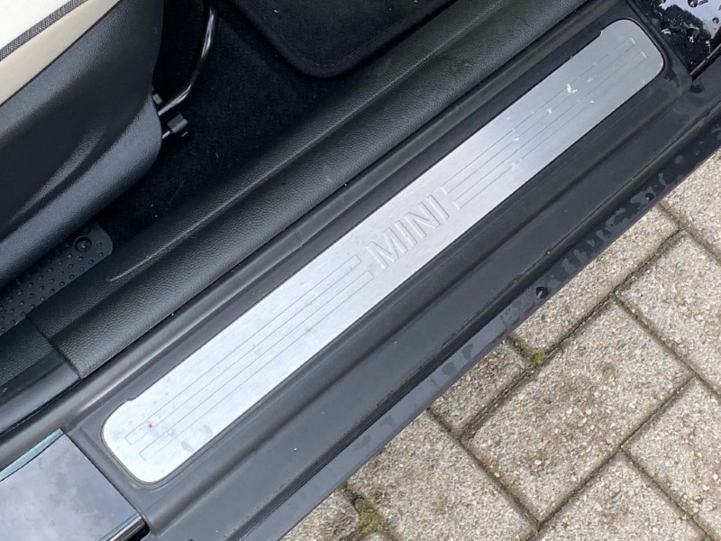 2019 (69) MINI HATCHBACK 1.5 Cooper Exclusive II 5dr Auto 5061723