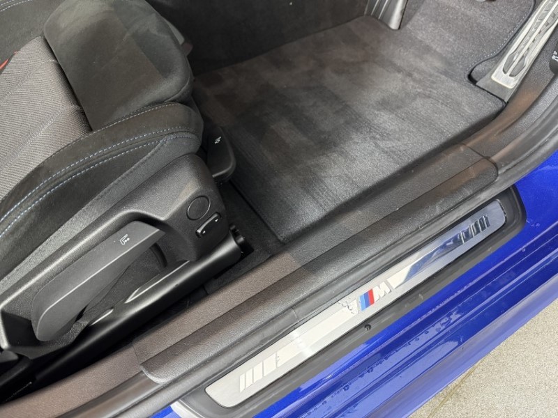 2026 (75) BMW 3 SERIES 330e 22.3 kWh M Sport 4dr Step Auto [Pro Pack] 5091065