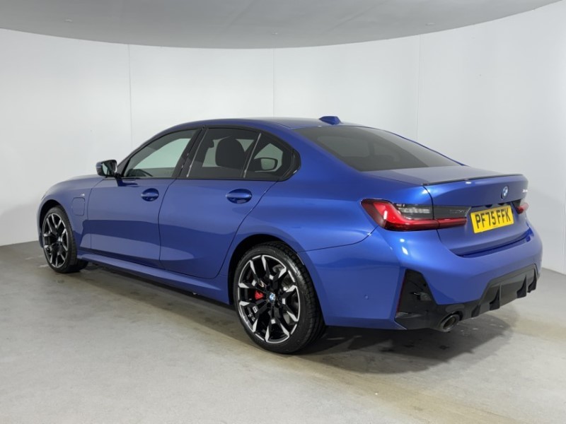 2026 (75) BMW 3 SERIES 330e 22.3 kWh M Sport 4dr Step Auto [Pro Pack]