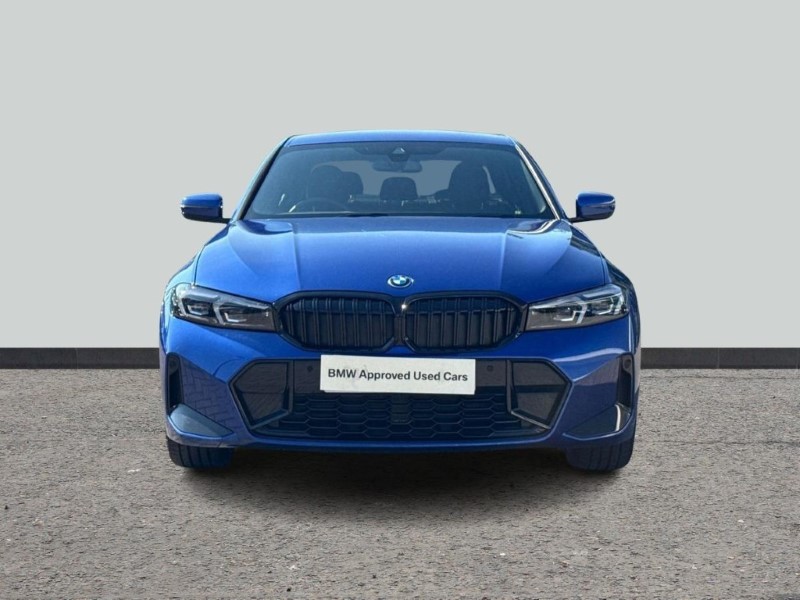 2026 (75) BMW 3 SERIES 330e 22.3 kWh M Sport 4dr Step Auto [Pro Pack] 5588289