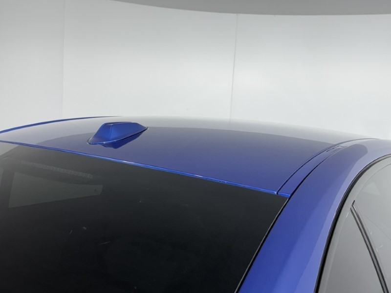 2026 (75) BMW 3 SERIES 330e 22.3 kWh M Sport 4dr Step Auto [Pro Pack] 5091071