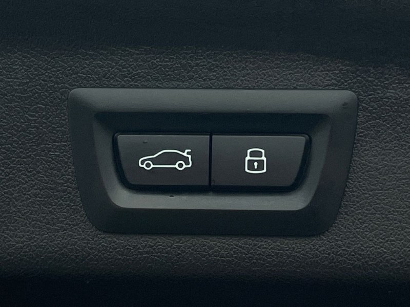 2023 (23) BMW X1 sDrive 20i MHT M Sport 5dr Step Auto 5045807