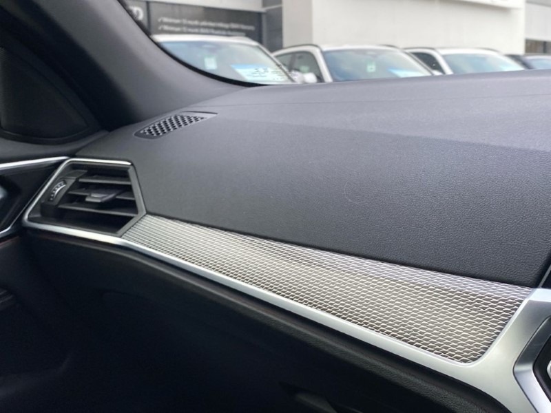 2021 (21) BMW 4 SERIES 420d MHT M Sport 2dr Step Auto 5038050