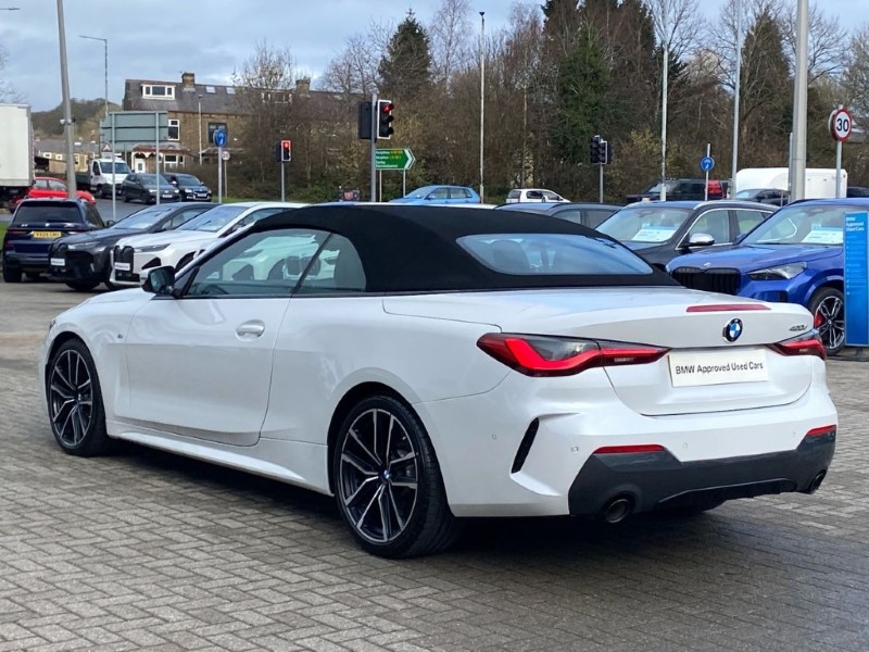 2021 (21) BMW 4 SERIES 420d MHT M Sport 2dr Step Auto 5038070