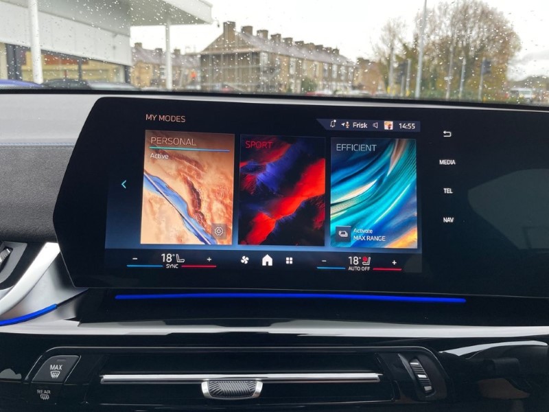 2025 (75) BMW iX2 150kW eDrive20 Shadow Edition 65kWh 5dr Auto 5024321