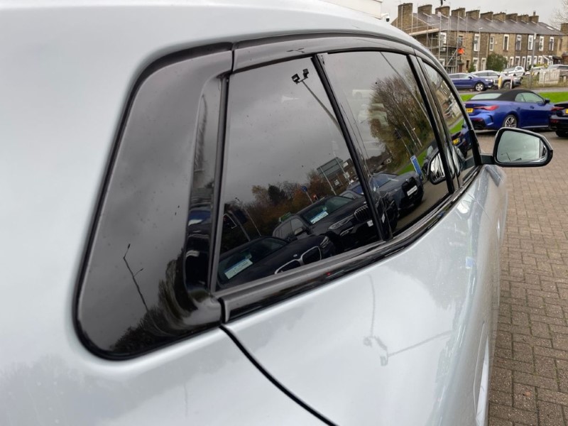 2025 (75) BMW iX2 150kW eDrive20 Shadow Edition 65kWh 5dr Auto 5041362