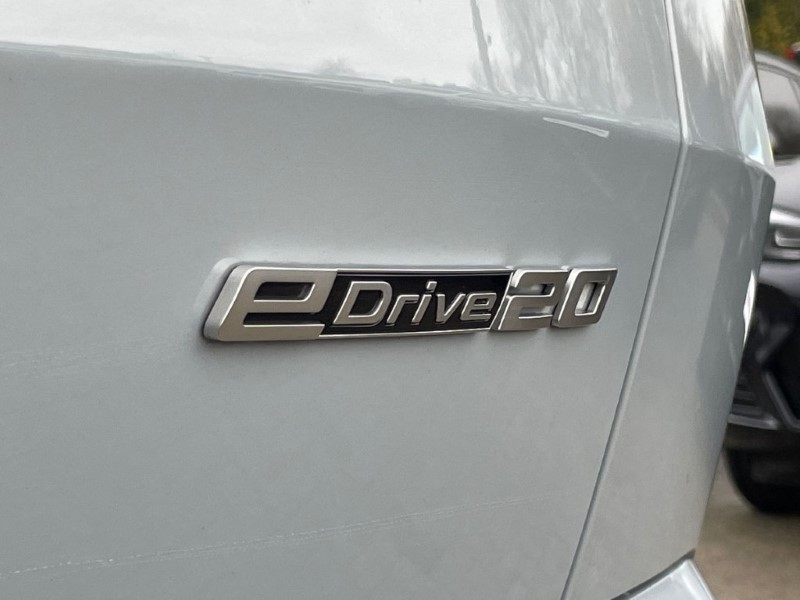 2025 (75) BMW iX2 150kW eDrive20 Shadow Edition 65kWh 5dr Auto 5041354