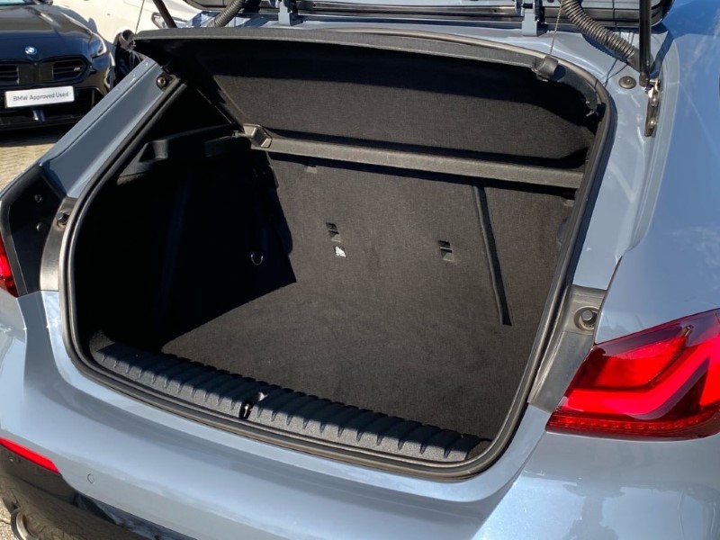 2022 (71) BMW 1 SERIES 116d M Sport 5dr 5133563