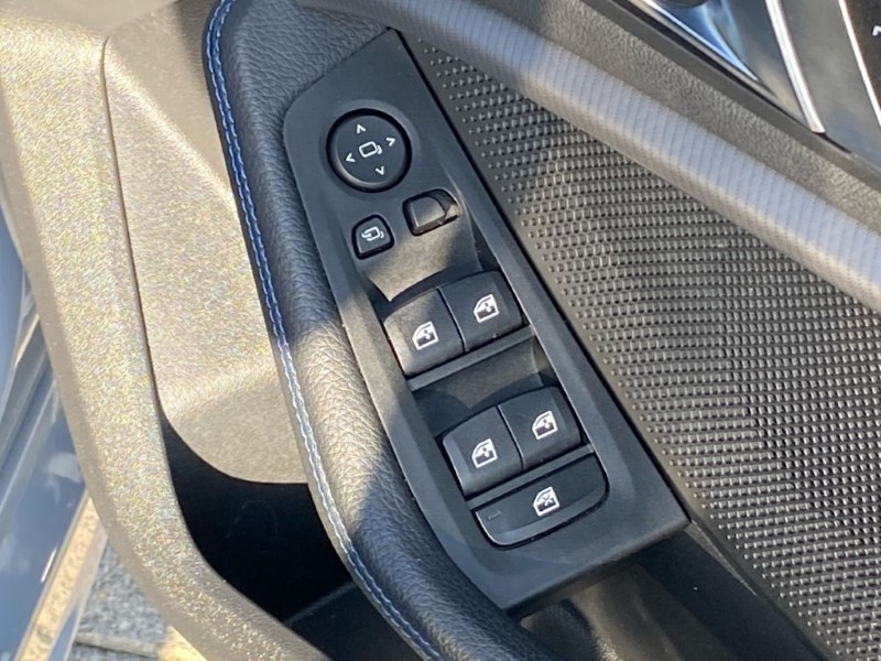 2022 (71) BMW 1 SERIES 116d M Sport 5dr 5133548