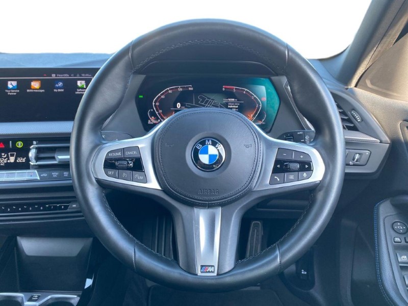 2022 (71) BMW 1 SERIES 116d M Sport 5dr 5133531