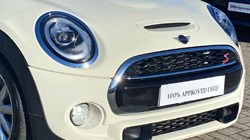 2019 (19) MINI HATCHBACK 2.0 Cooper S Classic II 5dr Auto 5063858