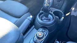 2019 (19) MINI HATCHBACK 2.0 Cooper S Classic II 5dr Auto 5063829