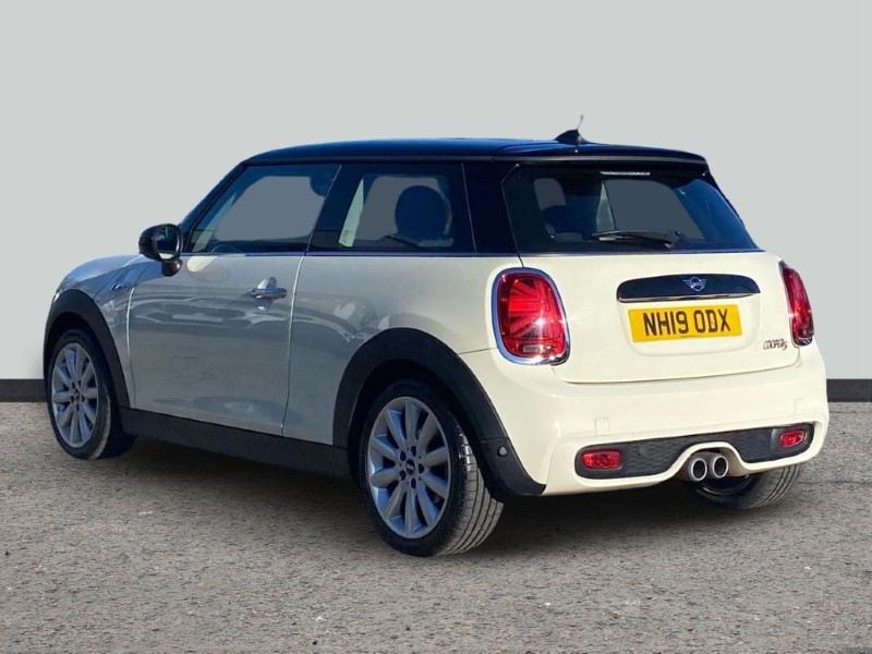 2019 (19) MINI HATCHBACK 2.0 Cooper S Classic II 5dr Auto