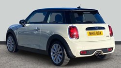 2019 (19) MINI HATCHBACK 2.0 Cooper S Classic II 5dr Auto 5063821