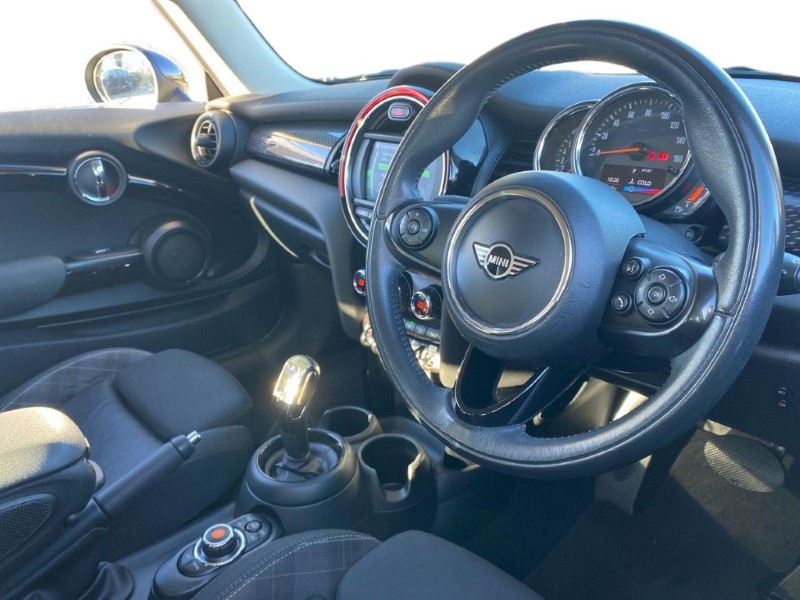 2019 (19) MINI HATCHBACK 2.0 Cooper S Classic II 5dr Auto 5063825