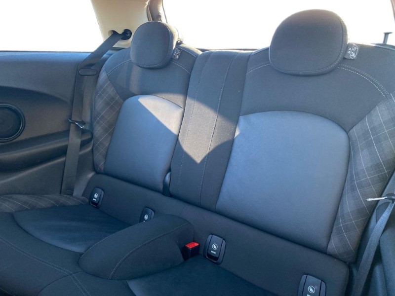 2019 (19) MINI HATCHBACK 2.0 Cooper S Classic II 5dr Auto 5063831