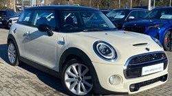 2019 (19) MINI HATCHBACK 2.0 Cooper S Classic II 5dr Auto 5063857