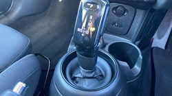 2019 (19) MINI HATCHBACK 2.0 Cooper S Classic II 5dr Auto 5063852