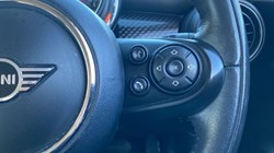 2019 (19) MINI HATCHBACK 2.0 Cooper S Classic II 5dr Auto 5063837