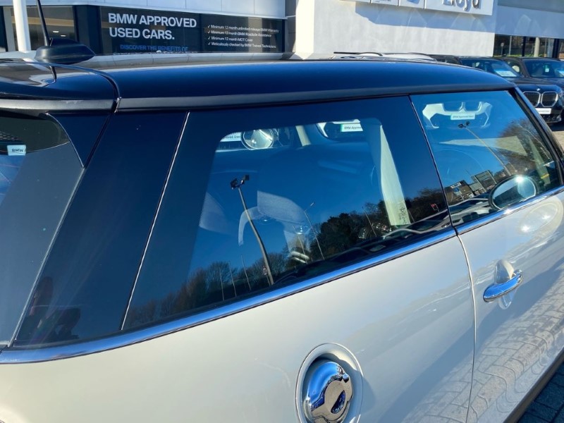 2019 (19) MINI HATCHBACK 2.0 Cooper S Classic II 5dr Auto 5063867