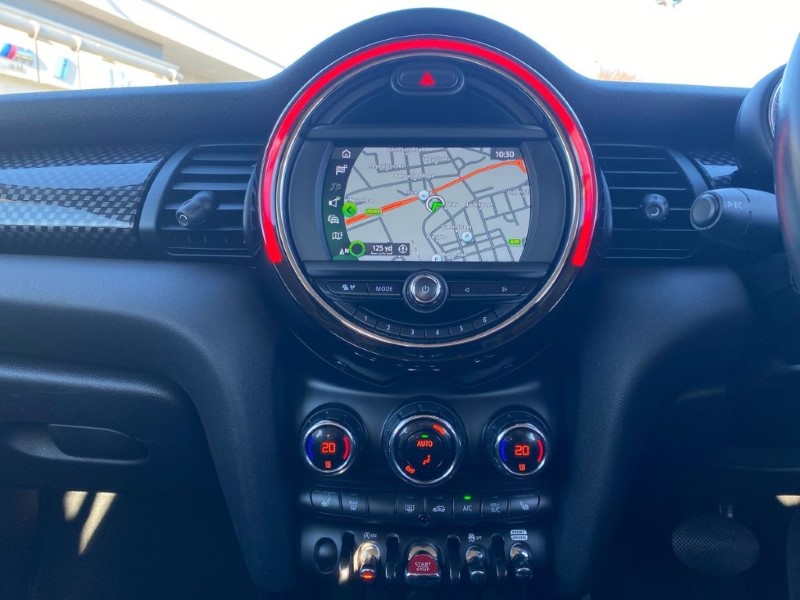 2019 (19) MINI HATCHBACK 2.0 Cooper S Classic II 5dr Auto 5063845