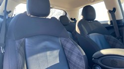 2019 (19) MINI HATCHBACK 2.0 Cooper S Classic II 5dr Auto 5063843