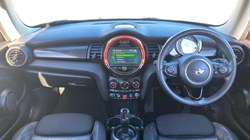 2019 (19) MINI HATCHBACK 2.0 Cooper S Classic II 5dr Auto 5063823
