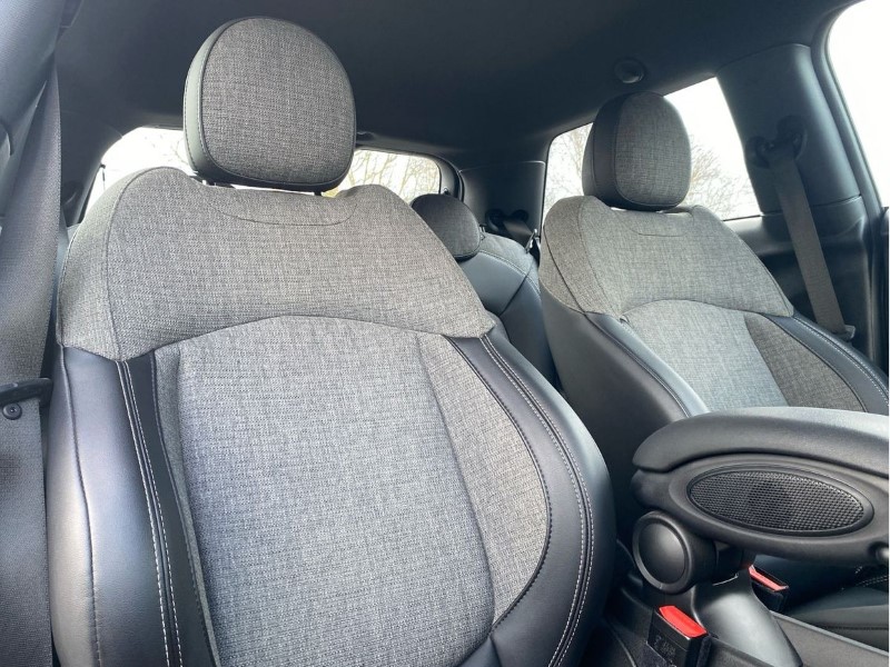 2022 (22) MINI HATCHBACK 135kW Cooper S Level 2 33kWh 3dr Auto 5065886