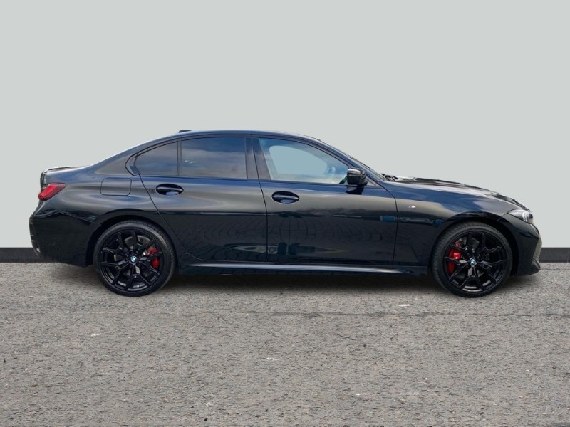 2026 (75) BMW 3 SERIES 330e 22.3 kWh M Sport 4dr Step Auto [Pro Pack] 5078064