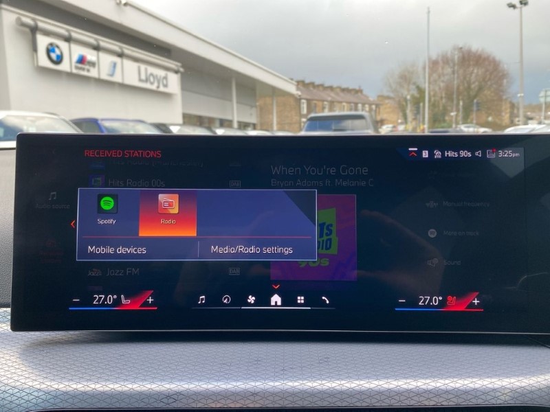 2026 (75) BMW 3 SERIES 330e 22.3 kWh M Sport 4dr Step Auto [Pro Pack] 5078089
