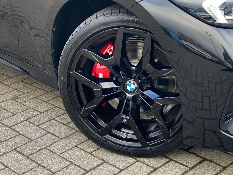 2026 (75) BMW 3 SERIES 330e 22.3 kWh M Sport 4dr Step Auto [Pro Pack] 5078103